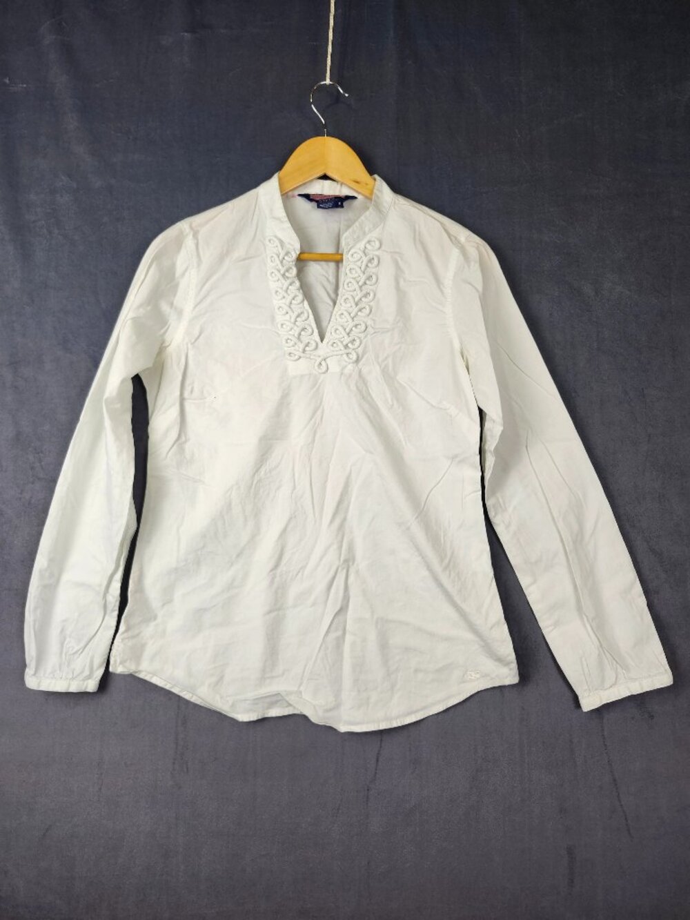 Vineyard Vines White Split Neck Blouse Size 6